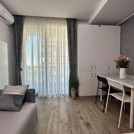 Apartament Belaire Mamaia-Sat Năvodari Buitenkant foto